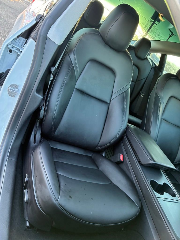 Used 2021 Tesla Model 3 Performance image 19