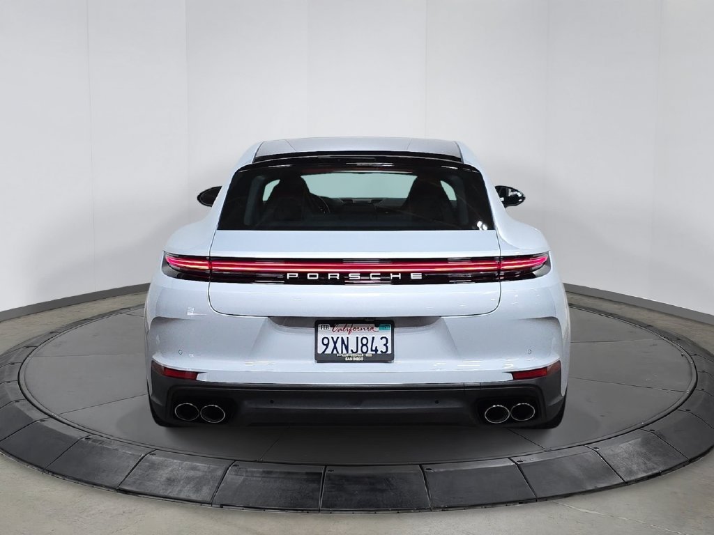 Certified 2026 Porsche Panamera RWD image 6