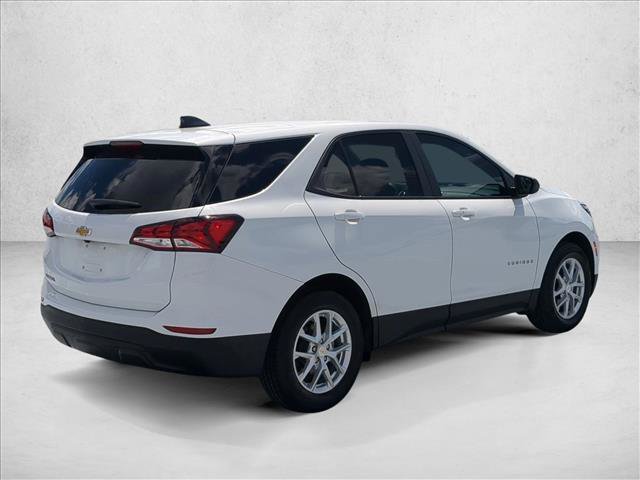 Used 2022 Chevrolet Equinox LS w/ LS Convenience Package FWD image 5