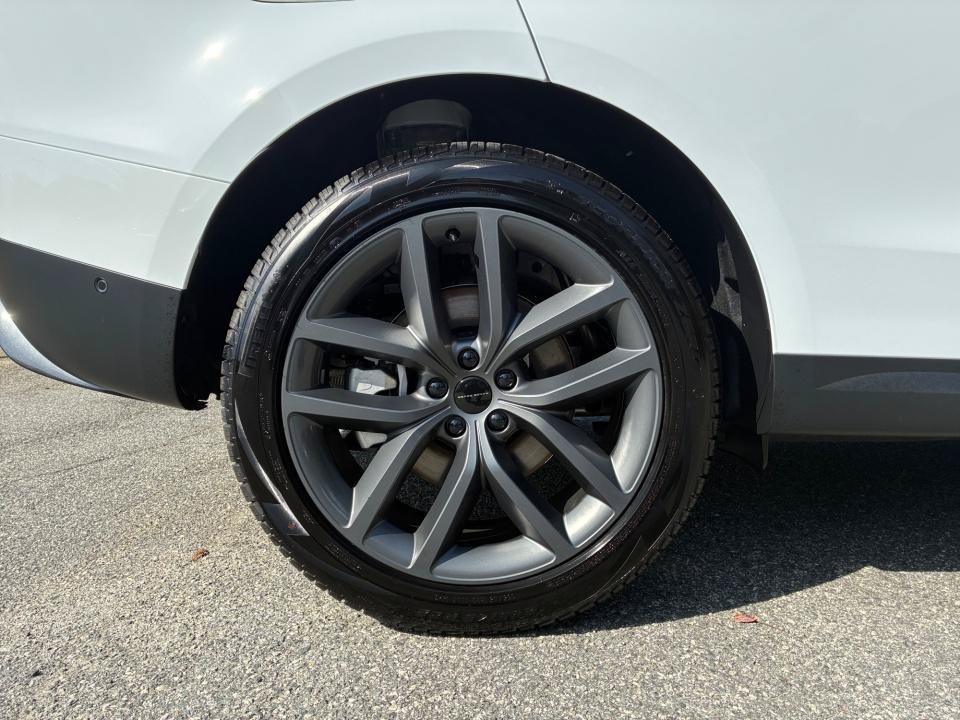 New 2027 Land Rover Range Rover Sport SE AWD/4WD image 23