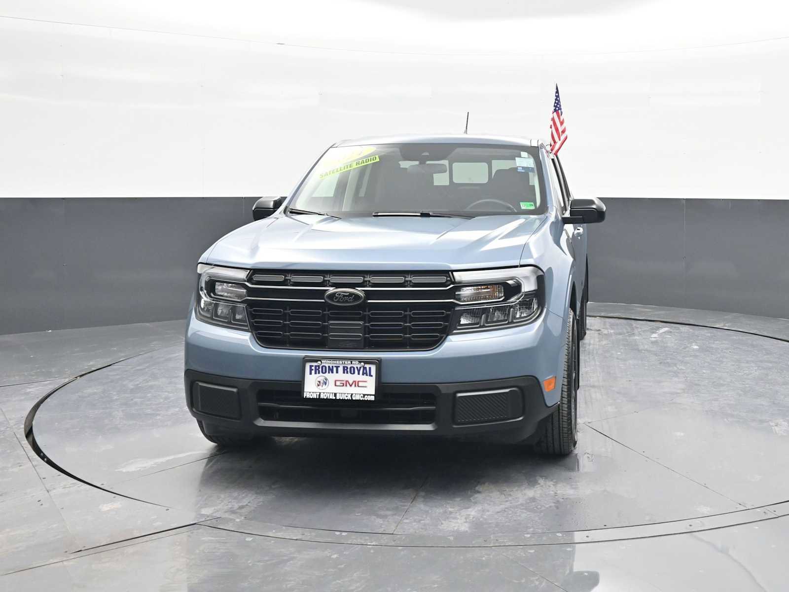 Used 2024 Ford Maverick Lariat w/ Black Appearance Package image 3