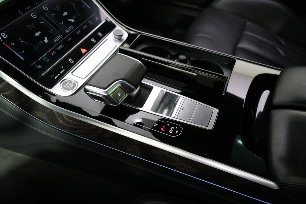 Used 2021 Audi A8 L 4.0T AWD/4WD image 32