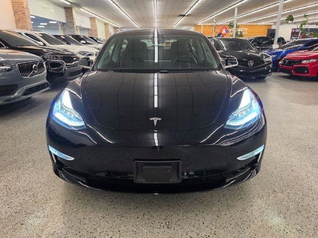 Used 2019 Tesla Model 3 Mid Range RWD image 3