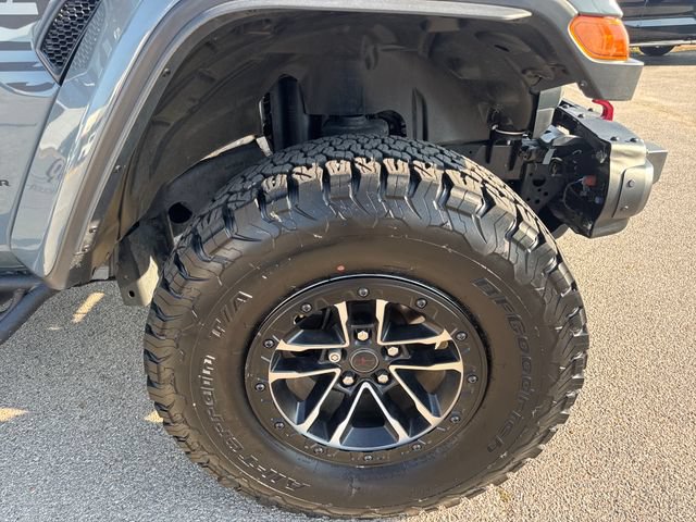Used 2024 Jeep Wrangler Unlimited Rubicon AWD/4WD image 12