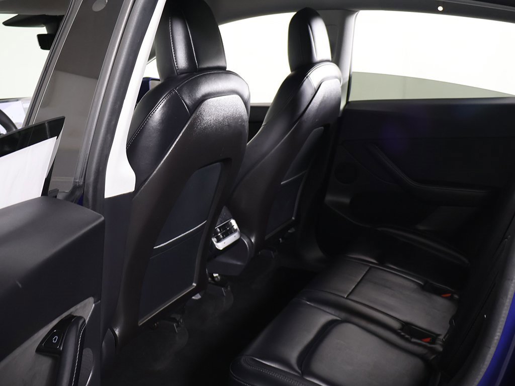 Used 2020 Tesla Model Y Long Range image 29