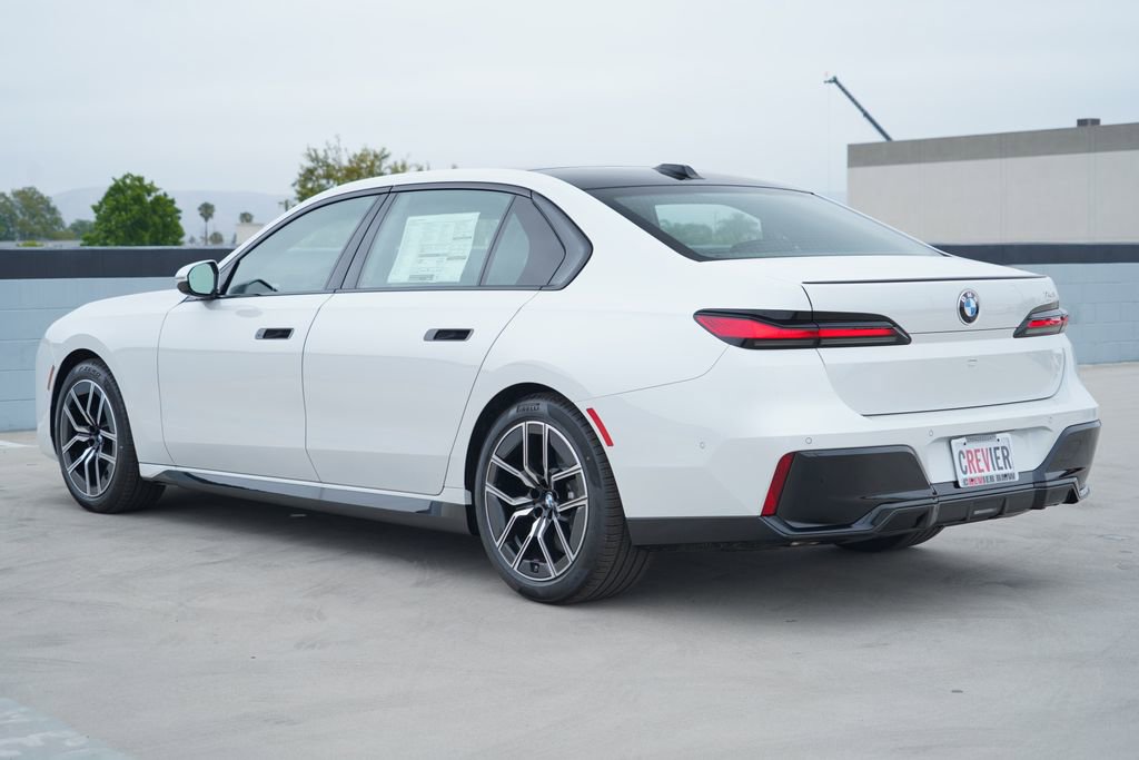 New 2026 BMW 740i w/ Premium Package RWD image 7