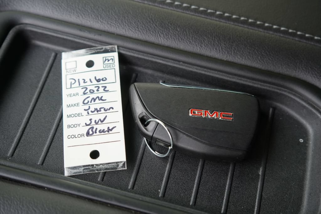 Used 2022 GMC Yukon SLE AWD/4WD image 30