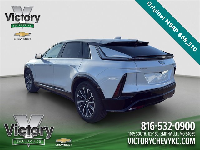 Used 2024 Cadillac Lyriq Sport w/ LPO, Floor Liner Package image 4