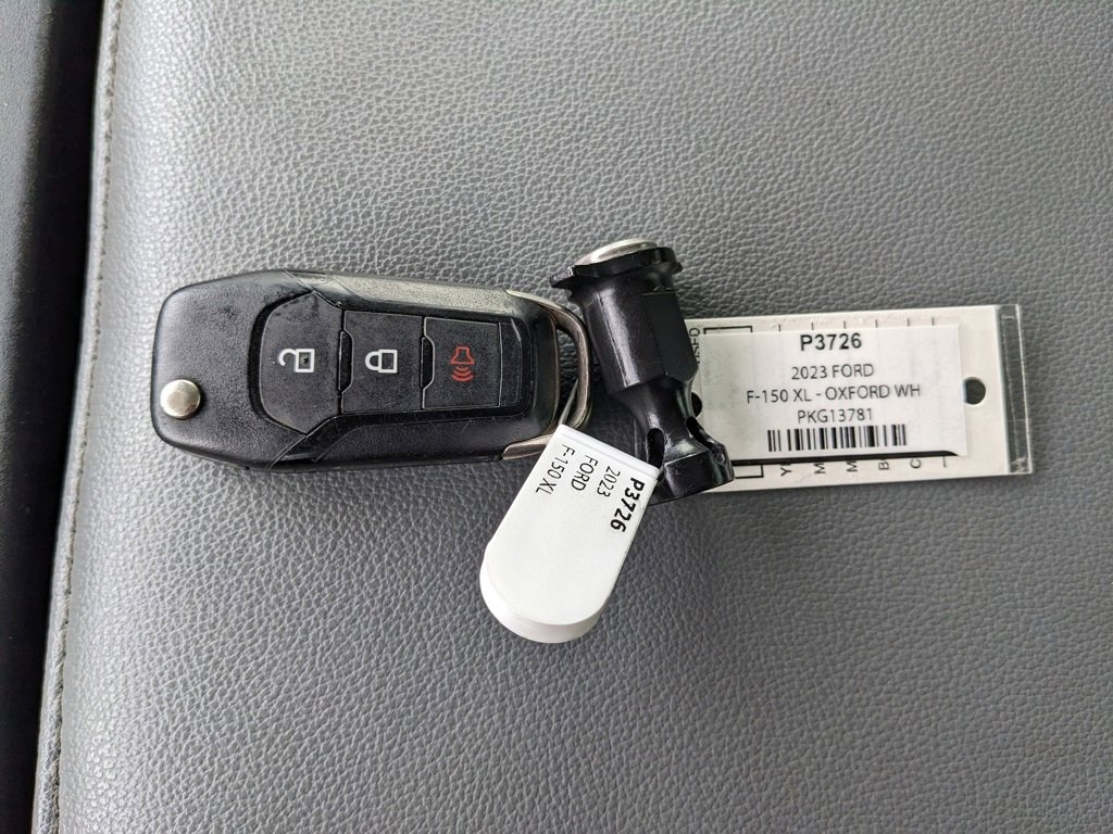 Used 2023 Ford F150 XL w/ Trailer Tow Package image 30