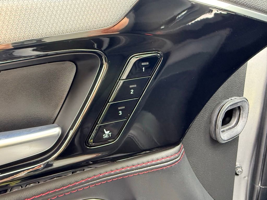 Used 2023 Acura MDX A-Spec AWD/4WD image 13