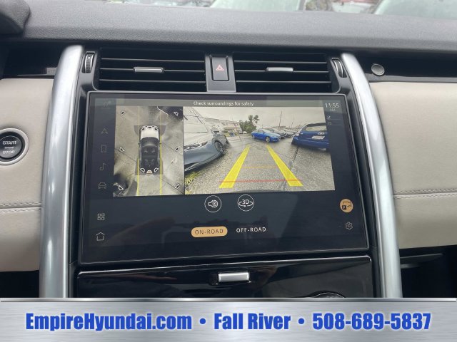 Used 2025 Land Rover Discovery S AWD/4WD image 23