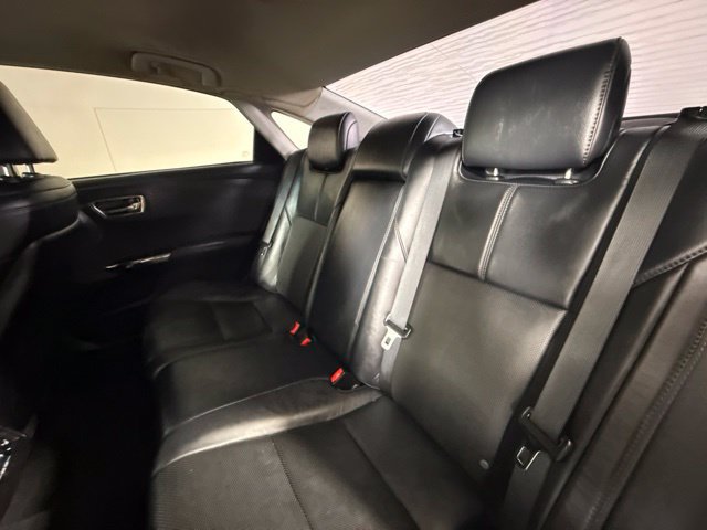 Used 2016 Toyota Avalon Limited w/ Toyota Safety Sense Package FWD image 29