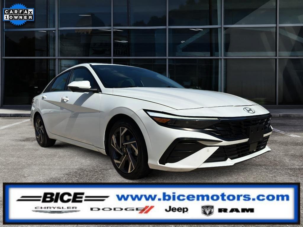 Used 2024 Hyundai Elantra Limited FWD image 1