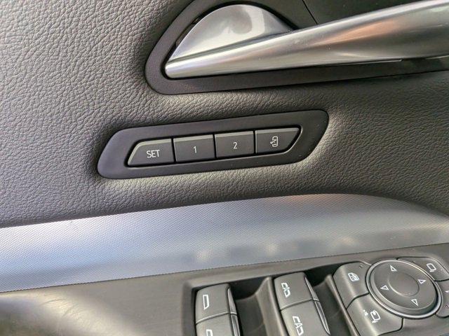 Certified 2022 Cadillac XT4 Premium Luxury w/ Enhanced Visibility Package image 10