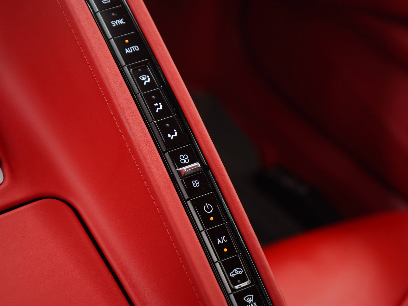 Used 2024 Chevrolet Corvette Z06 image 35