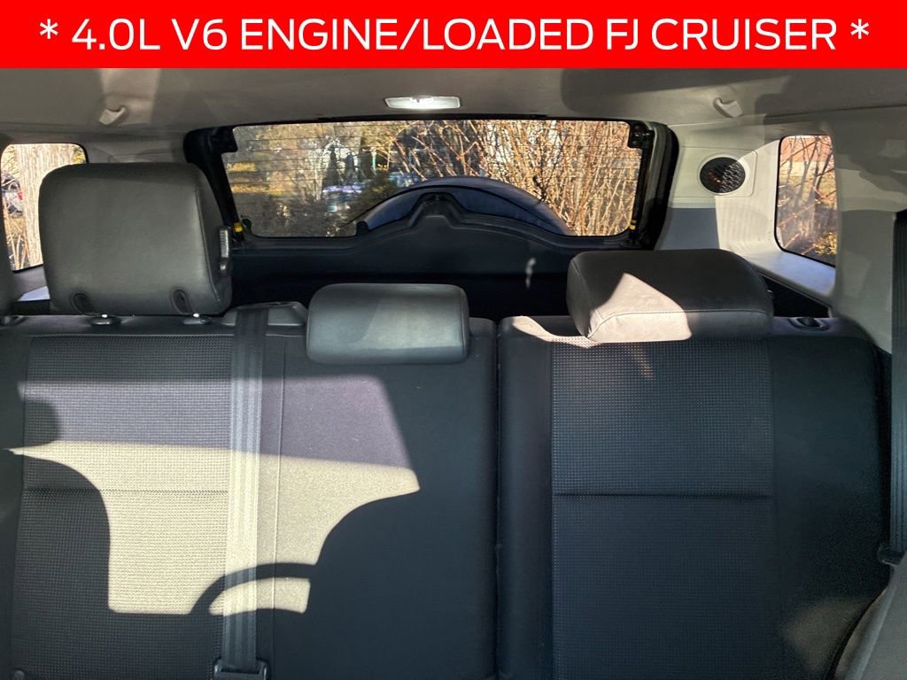 Used 2013 Toyota FJ Cruiser 4WD image 8