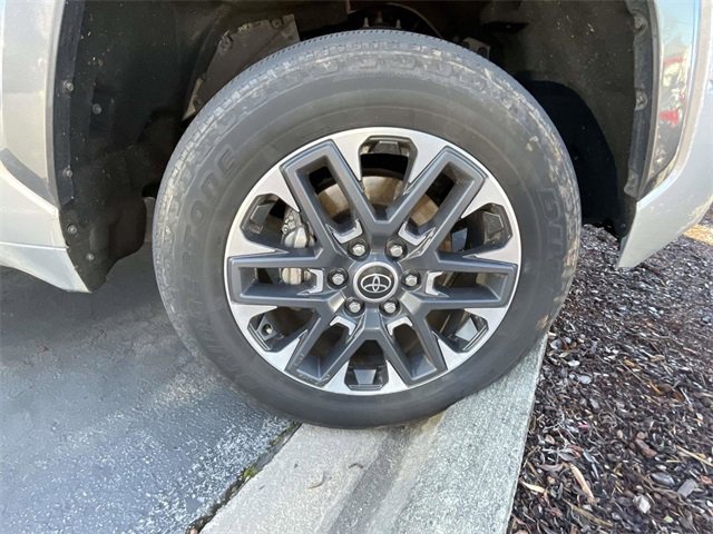 Used 2024 Toyota Tundra Limited image 8