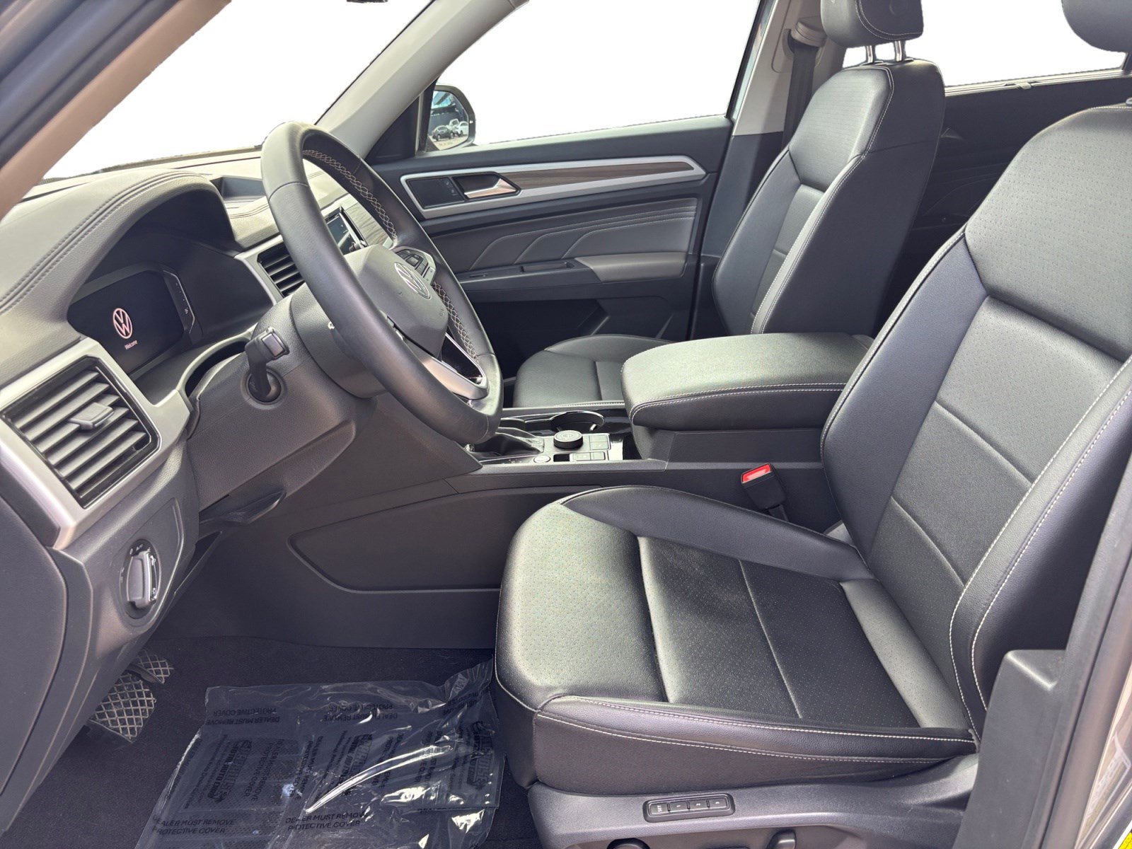 Used 2021 Volkswagen Atlas SEL w/ MDO Package (Bench Seat) image 9