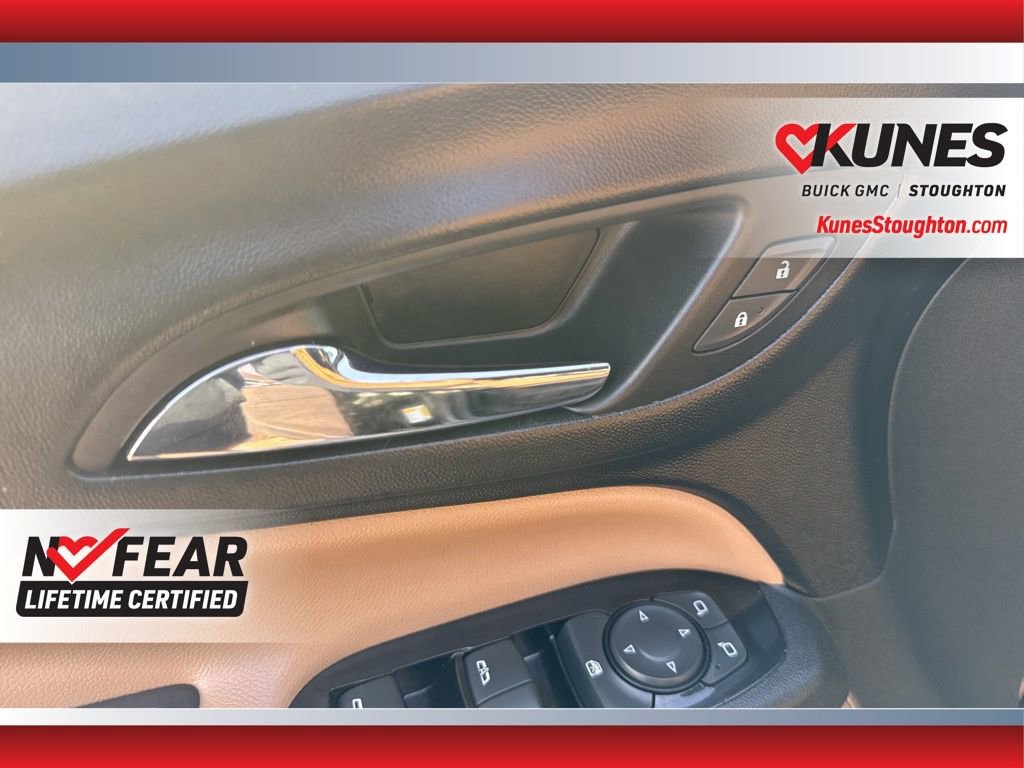 Used 2022 Chevrolet Equinox Premier image 24