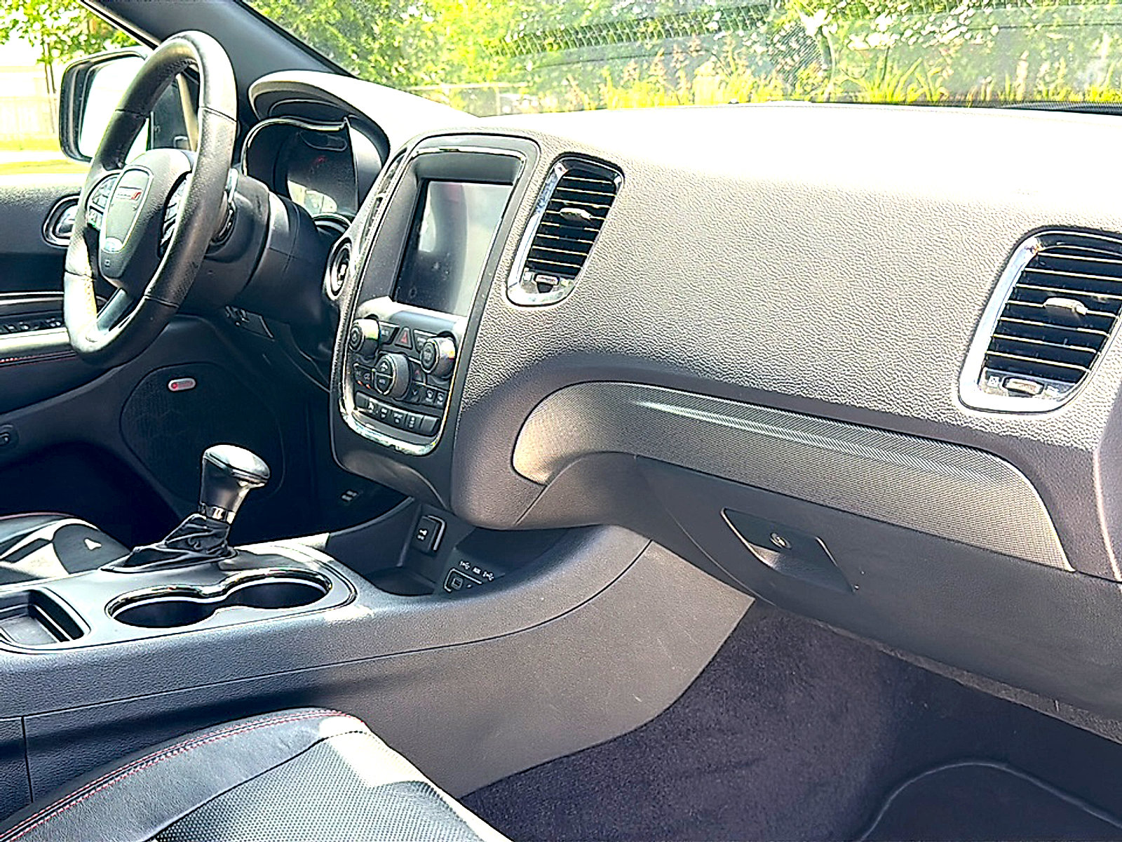 Used 2018 Dodge Durango R/T w/ Blacktop Package RWD image 26