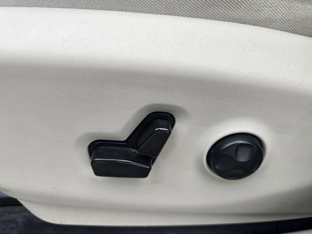 Used 2021 Chrysler Pacifica Limited w/ Premium & Safety Sphere Group AWD/4WD image 20