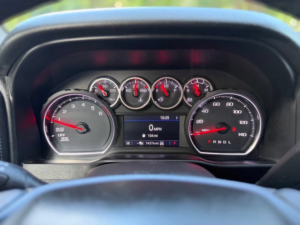 Used 2020 Chevrolet Silverado 1500 LT w/ Convenience Package AWD/4WD image 23