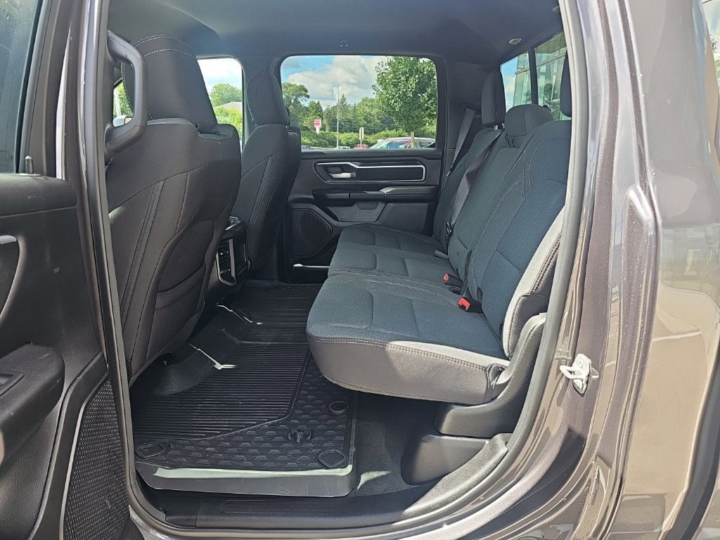 Used 2023 RAM 1500 Big Horn AWD/4WD image 28