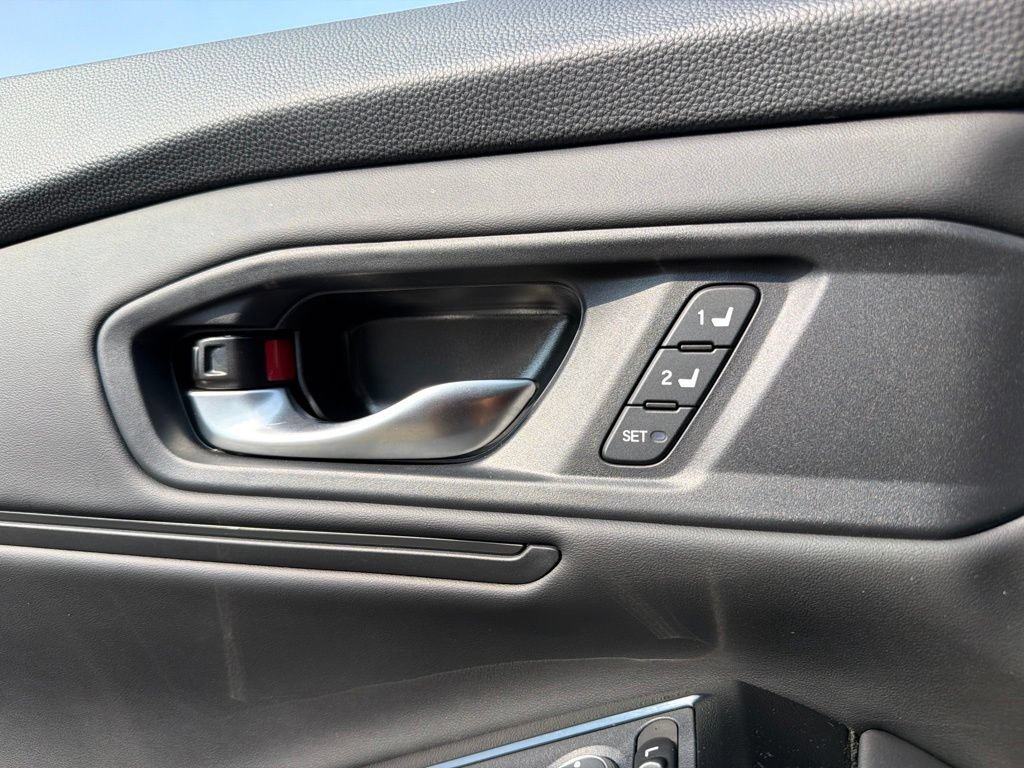Used 2026 Honda Accord Touring image 19