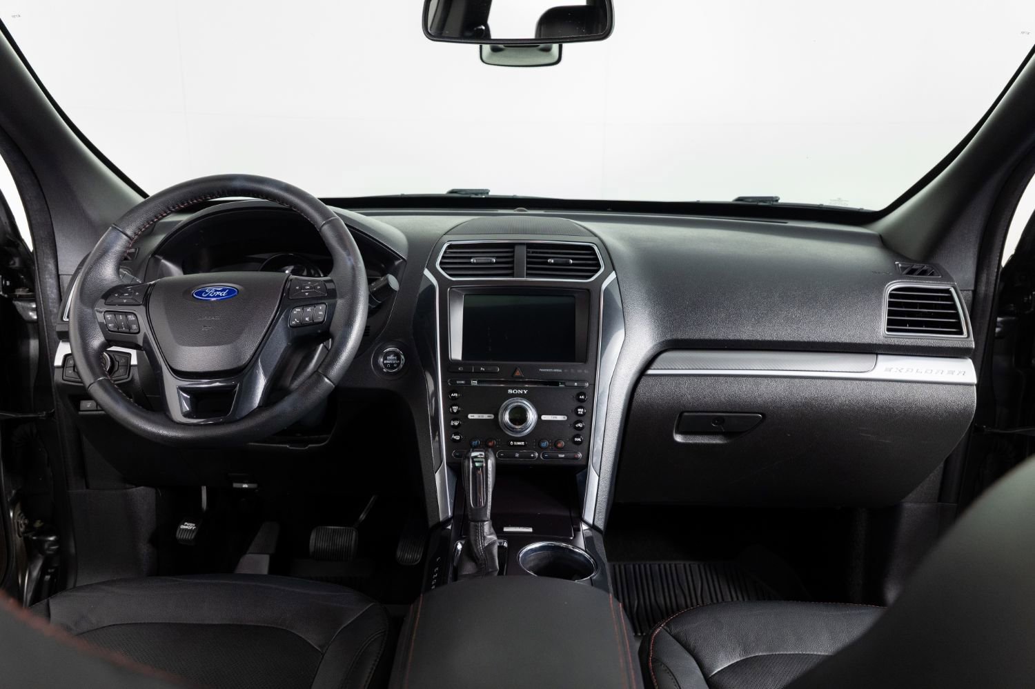 Used 2018 Ford Explorer Sport w/ Equipment Group 401A image 36