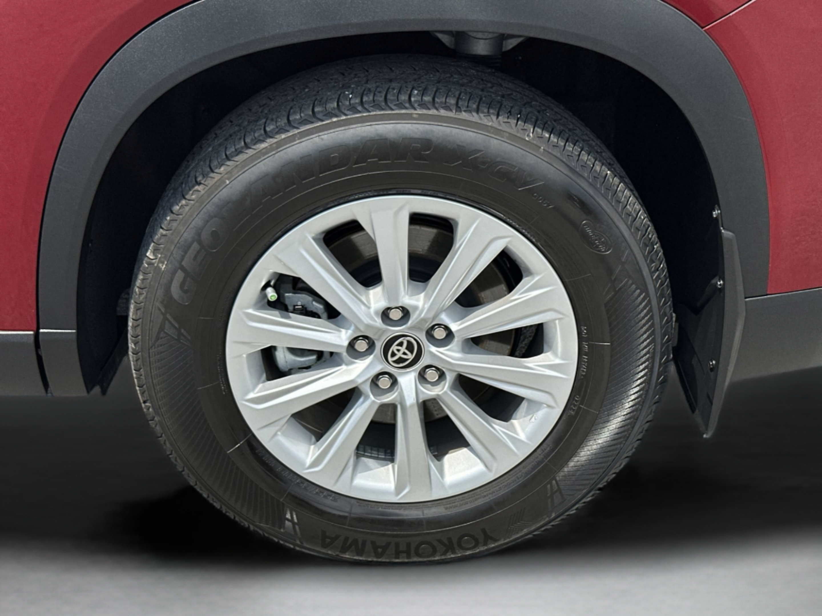 Used 2024 Toyota Grand Highlander XLE FWD image 28