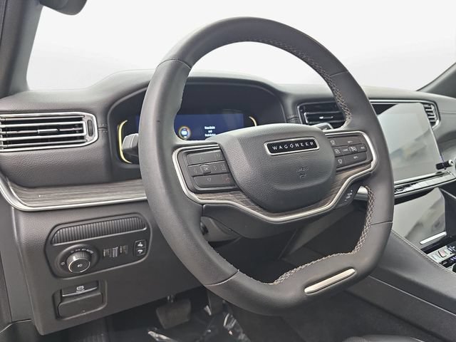 Used 2024 Jeep Wagoneer Series II w/ Flexible Seating Group RWD image 16