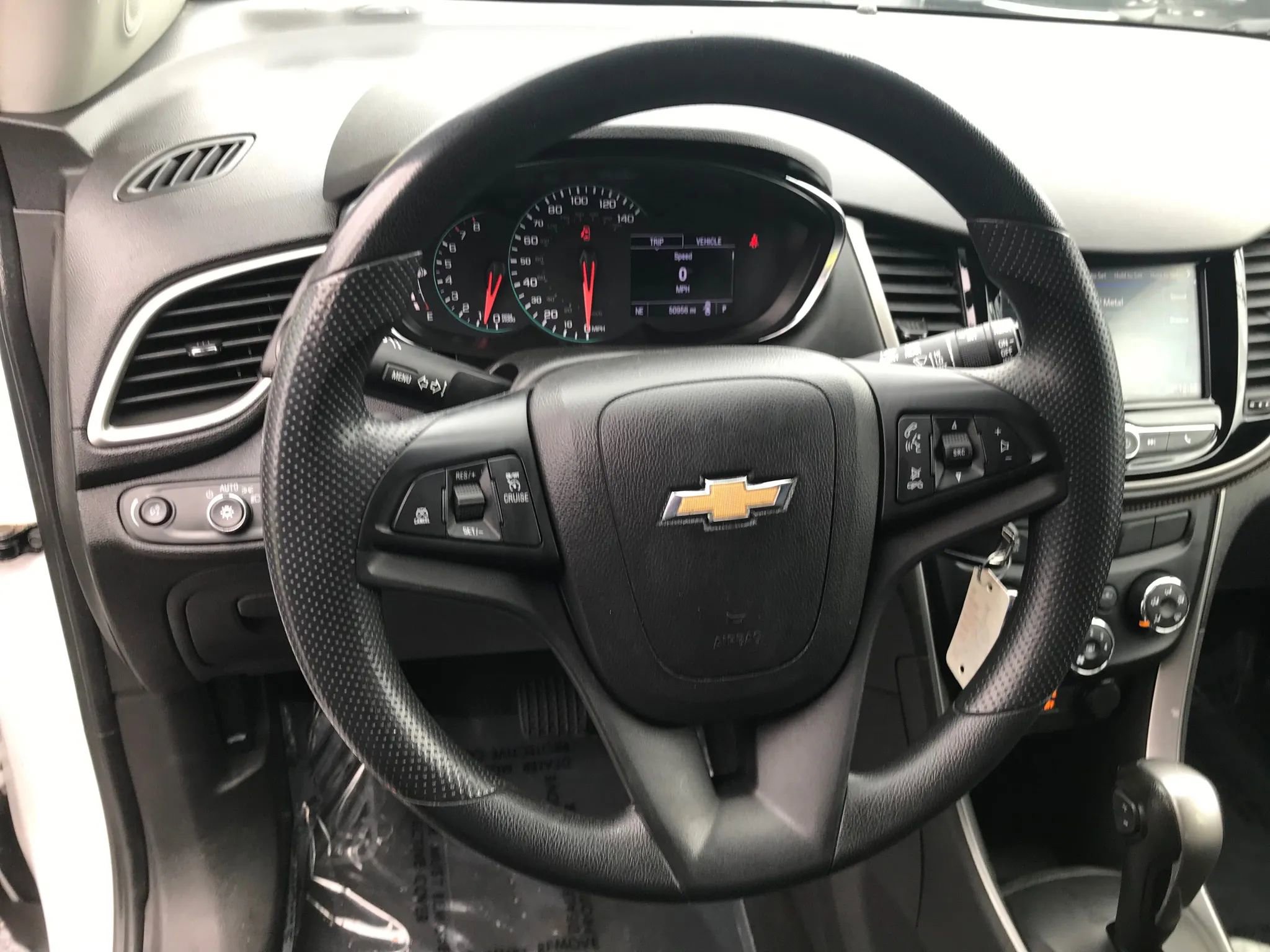 Used 2020 Chevrolet Trax LT image 14