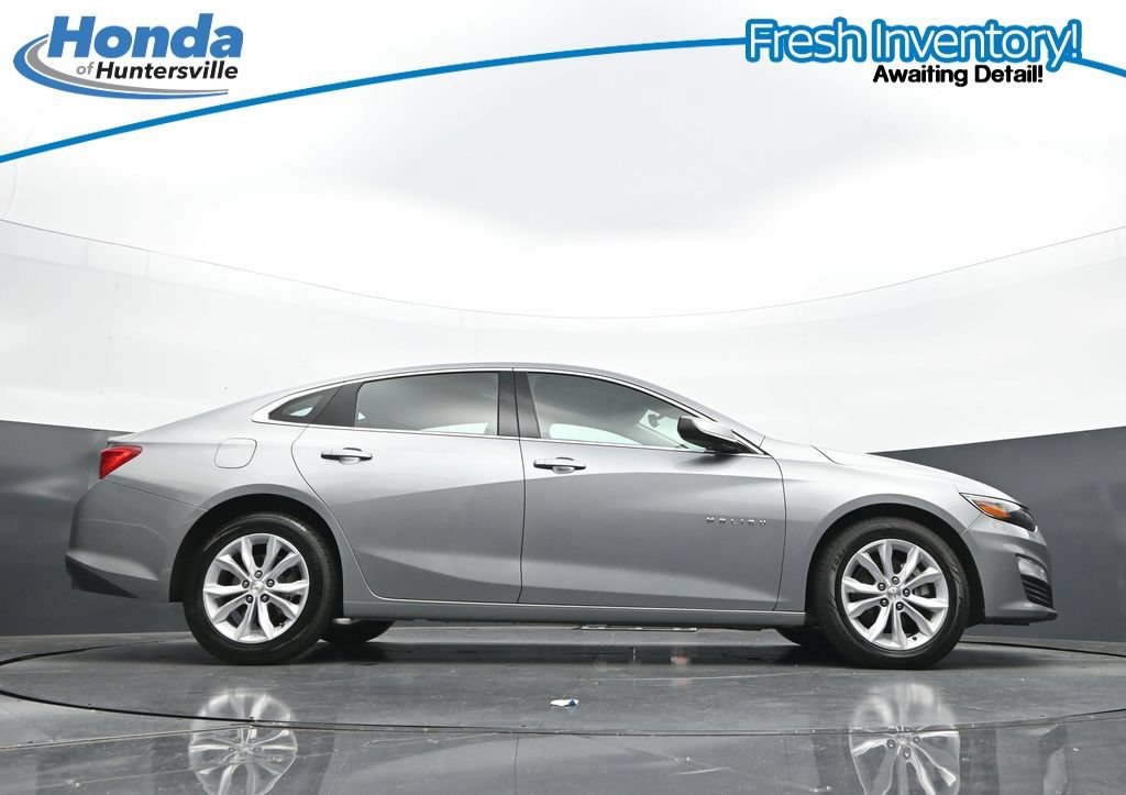 Used 2025 Chevrolet Malibu LT FWD image 35