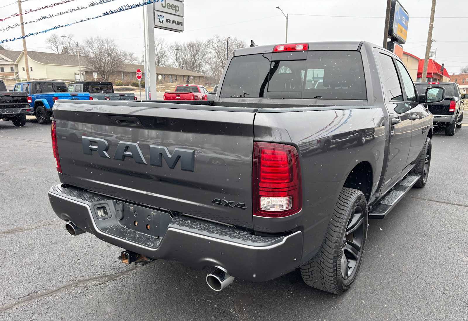 Used 2018 RAM 1500 Sport w/ Sport Premium Group image 6