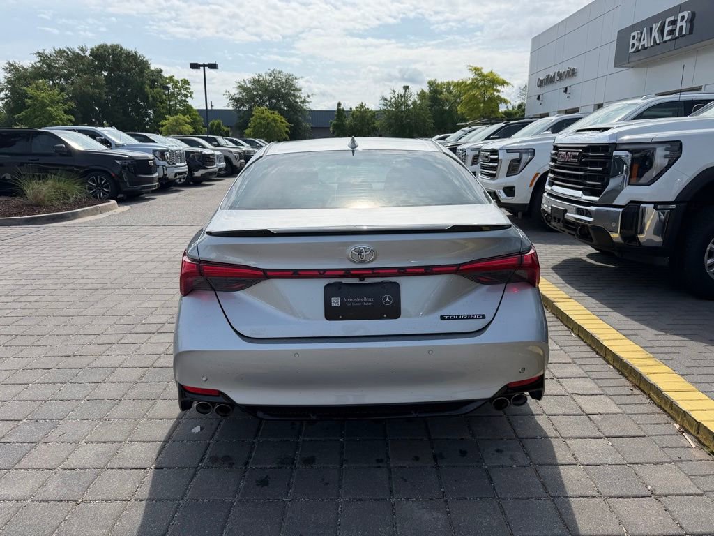 Used 2022 Toyota Avalon Touring w/ Advanced Safety Package FWD image 5