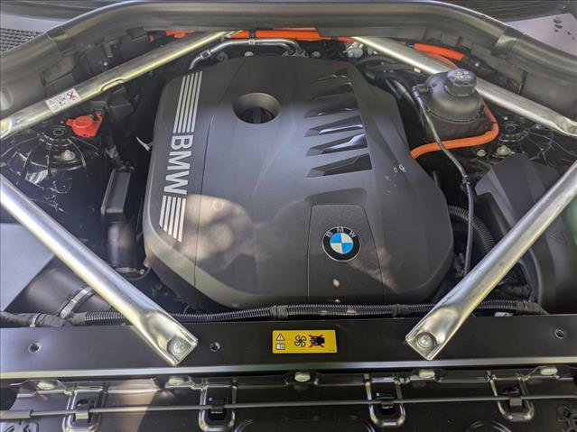 Used 2026 BMW X5 xDrive50e w/ M Sport Package image 18
