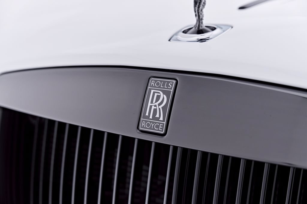 Used 2020 Rolls-Royce Dawn RWD image 30