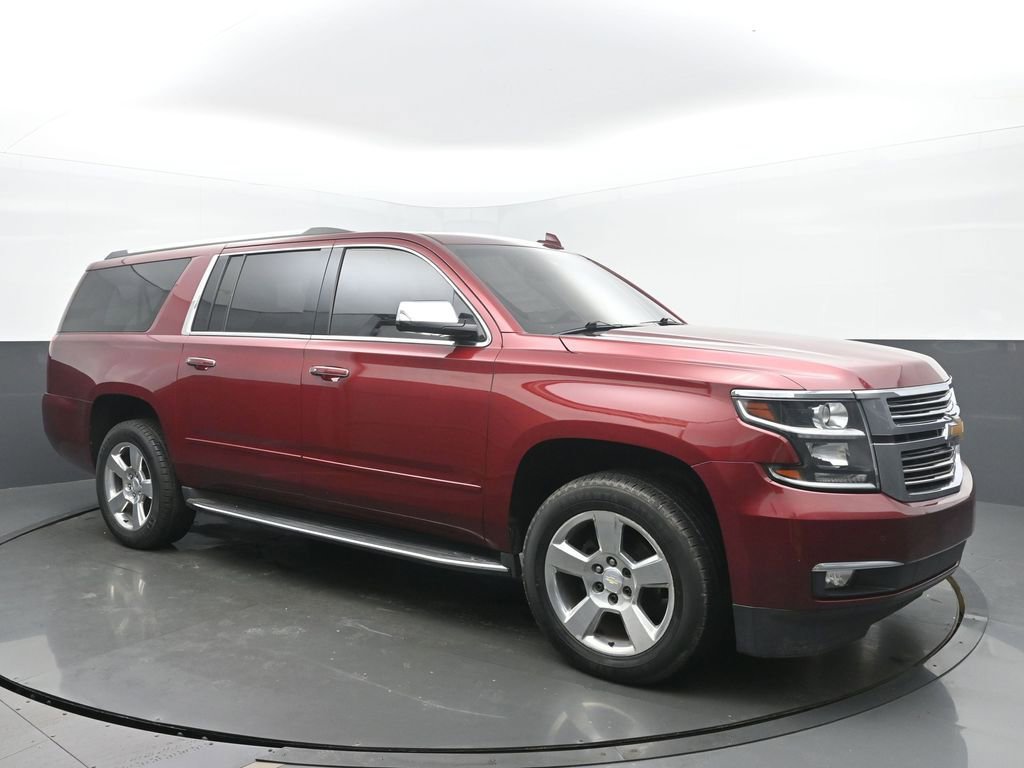 Used 2017 Chevrolet Suburban Premier image 7