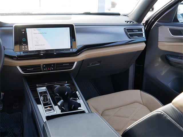 Certified 2024 Volkswagen Atlas Cross Sport SE image 22