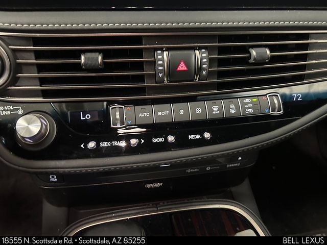 Used 2022 Lexus LS 500 w/ Interior Upgrade Package RWD image 24