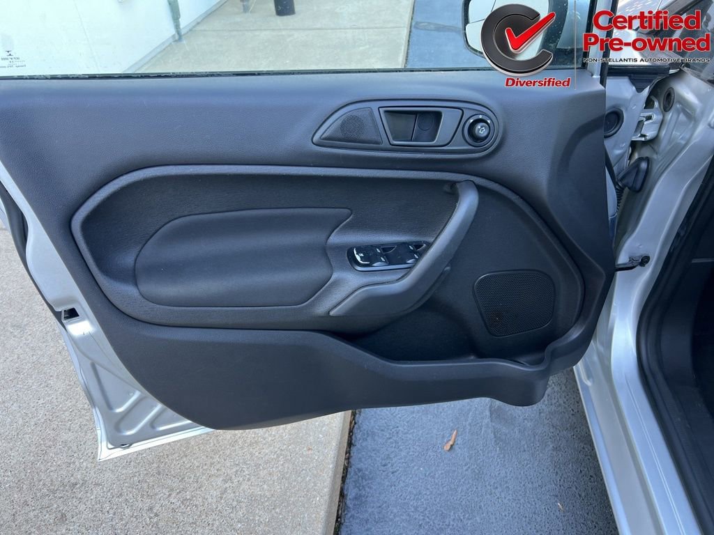 Used 2019 Ford Fiesta SE FWD image 34