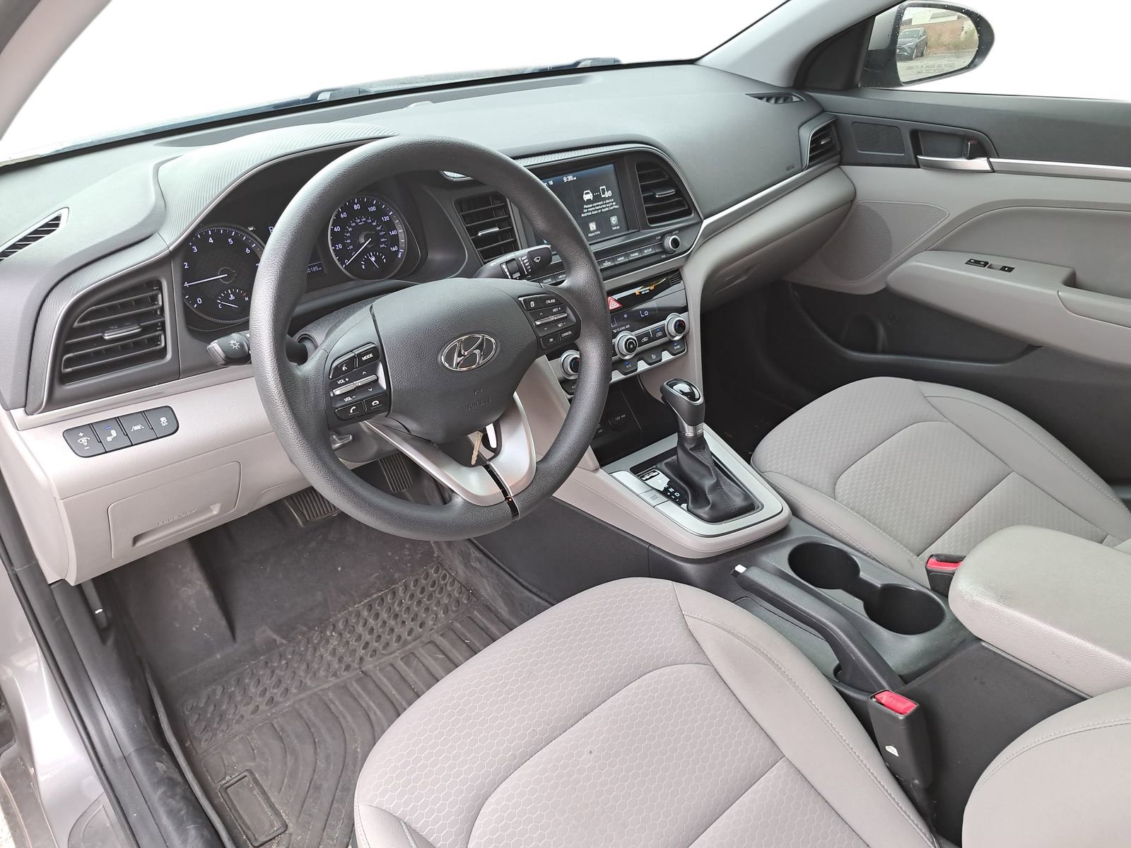 Used 2020 Hyundai Elantra SEL image 5