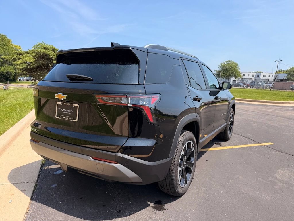 Used 2025 Chevrolet Equinox LT w/ Convenience Package II FWD image 8