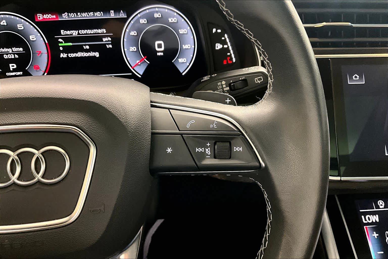 Used 2023 Audi Q8 Prestige AWD/4WD image 25