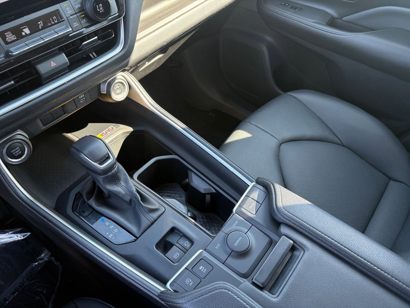 Used 2025 Toyota Grand Highlander FWD image 43