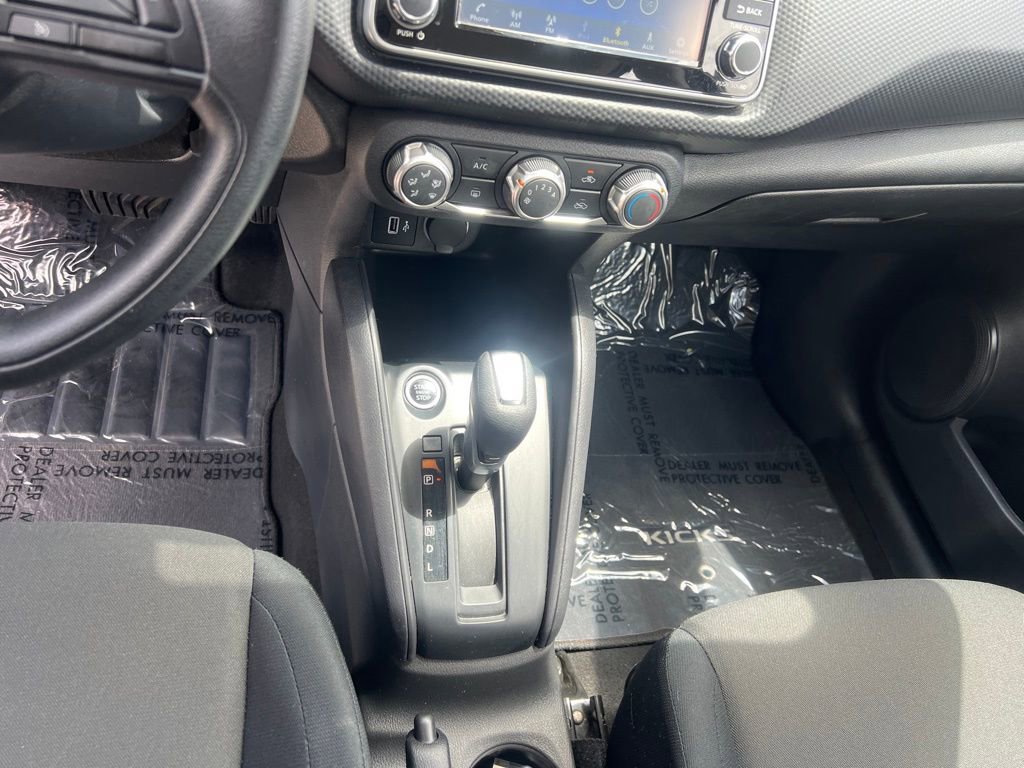 Used 2024 Nissan Kicks S FWD image 20