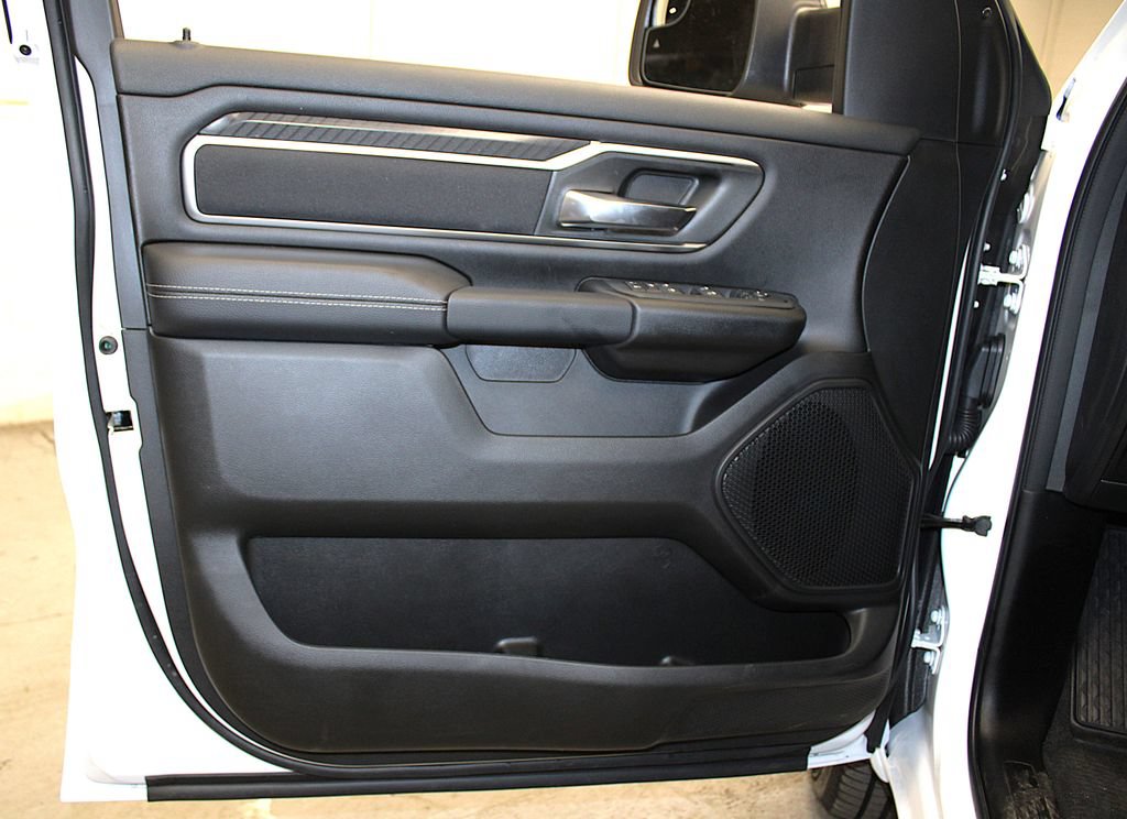 New 2026 RAM 1500 Big Horn AWD/4WD image 26