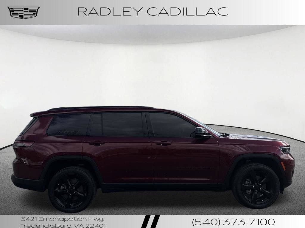 Used 2024 Jeep Grand Cherokee L Altitude AWD/4WD image 22