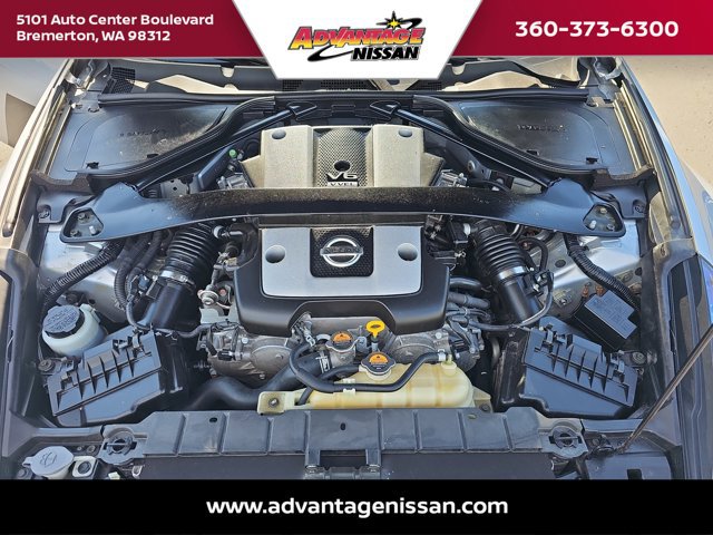 Used 2020 Nissan 370Z w/ Sport Package image 26