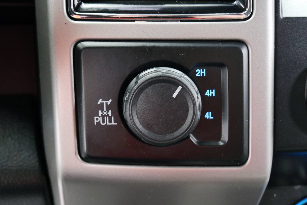 Used 2020 Ford F250 Lariat AWD/4WD image 30